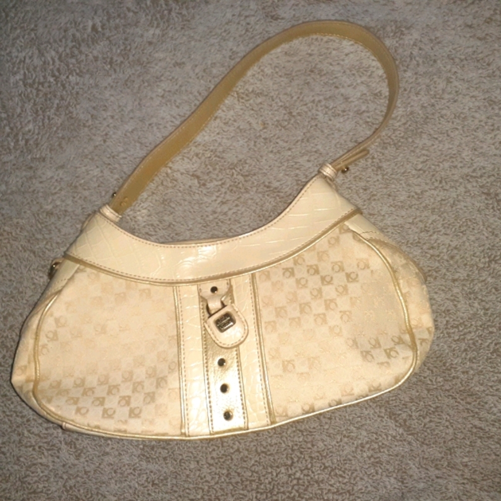 Hobo bag